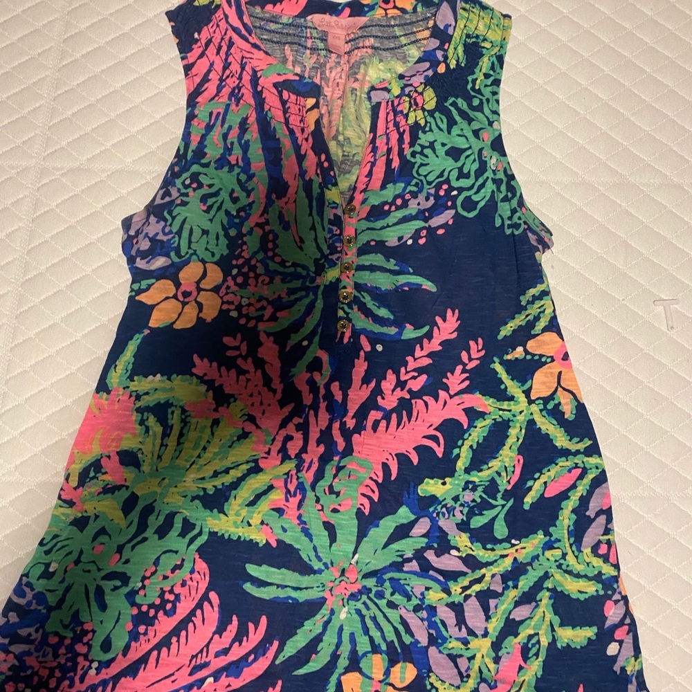 Lilly Pulitzer top - Picture 1 of 2